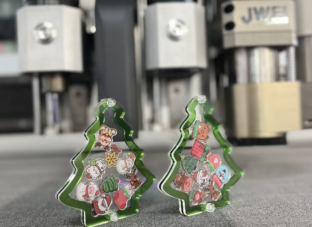 20241225481371.jpg 亚克力小挂件11.jpg