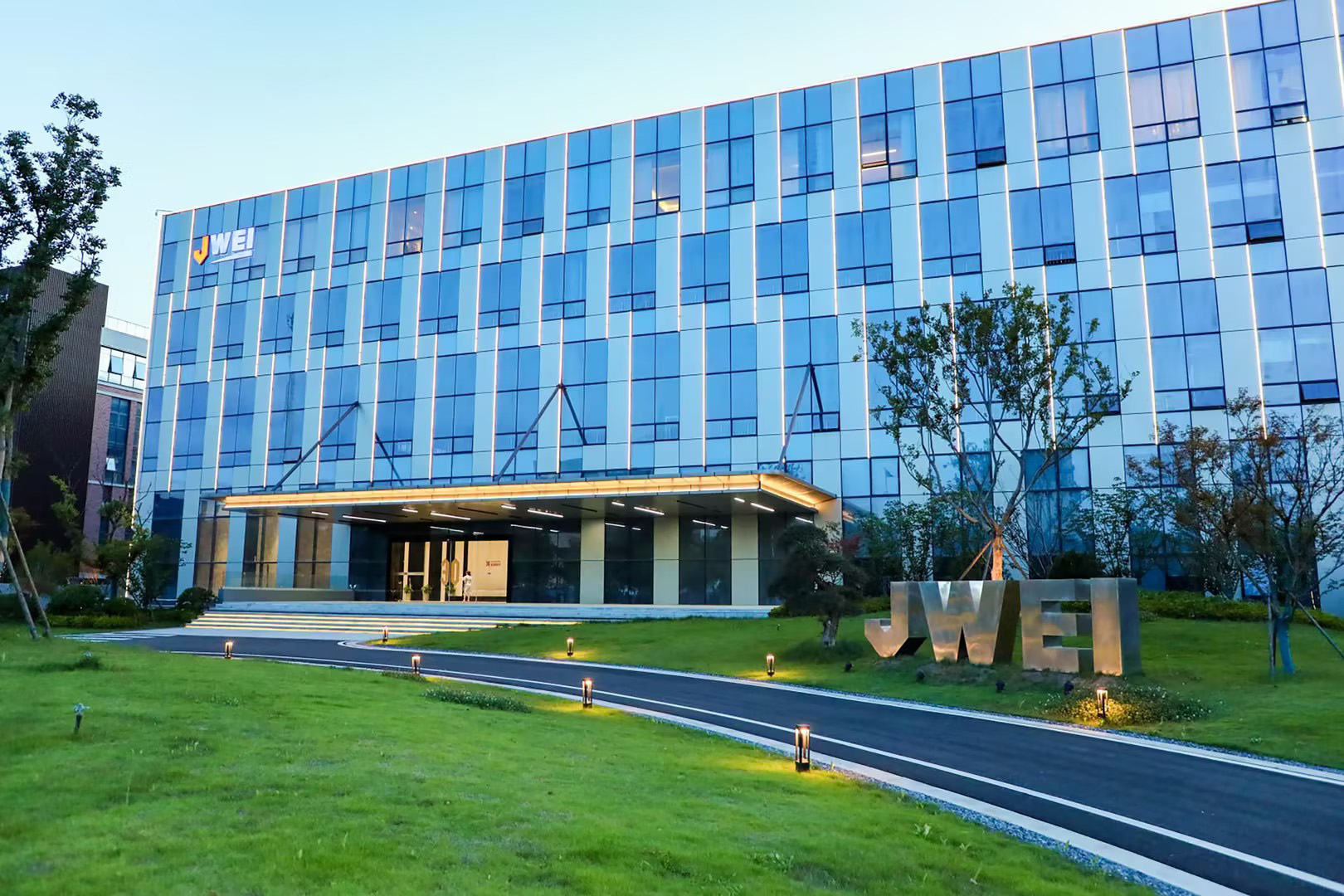 20250113121766.jpg 新LOGO.jpg